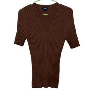 Sabie Ribbed Fitted Brown Blouse. Size M